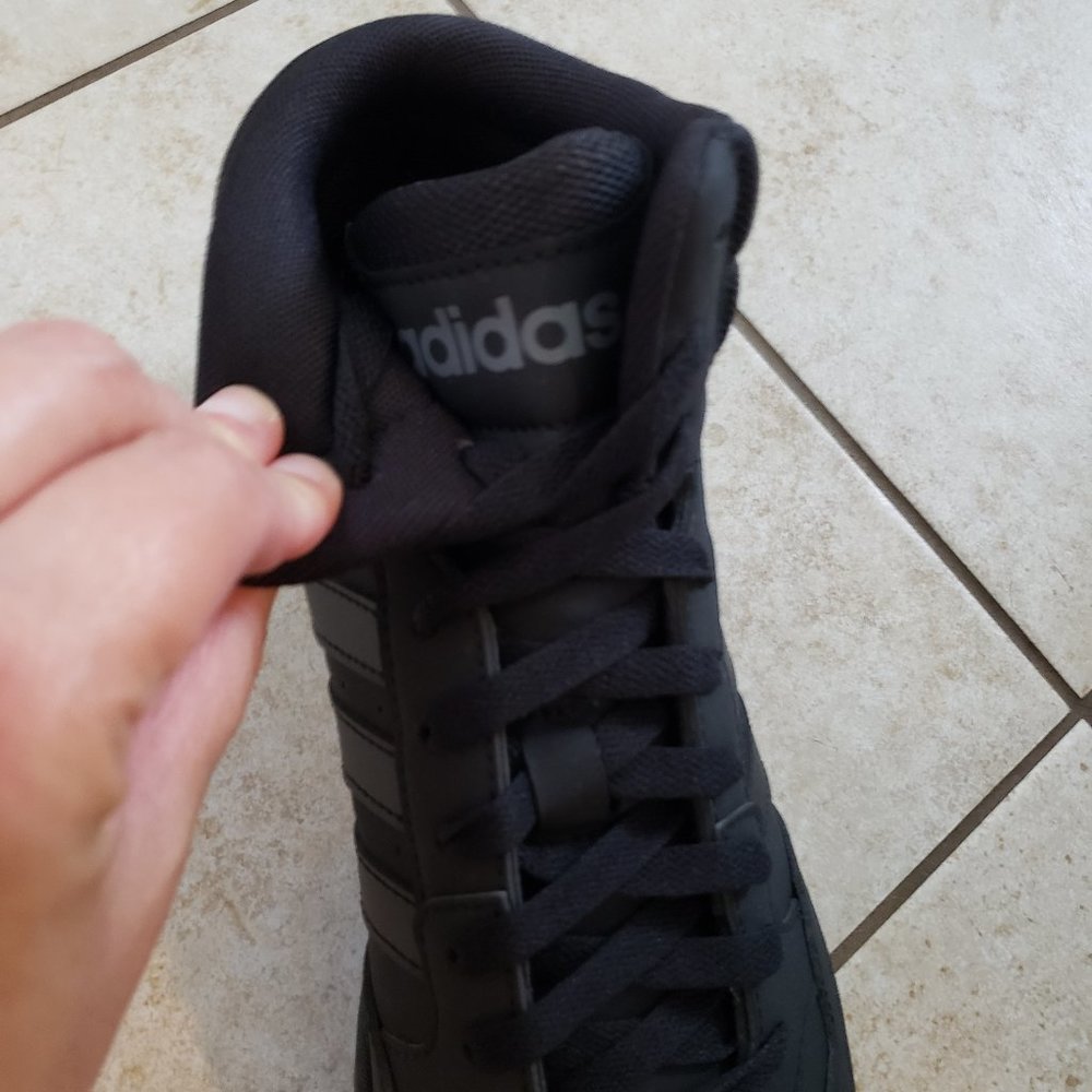 NEW Adidas Hoops 3.0 Mid Men's Basketball GV6683 Size 9.5 Black Shoes - Picture 4 of 7